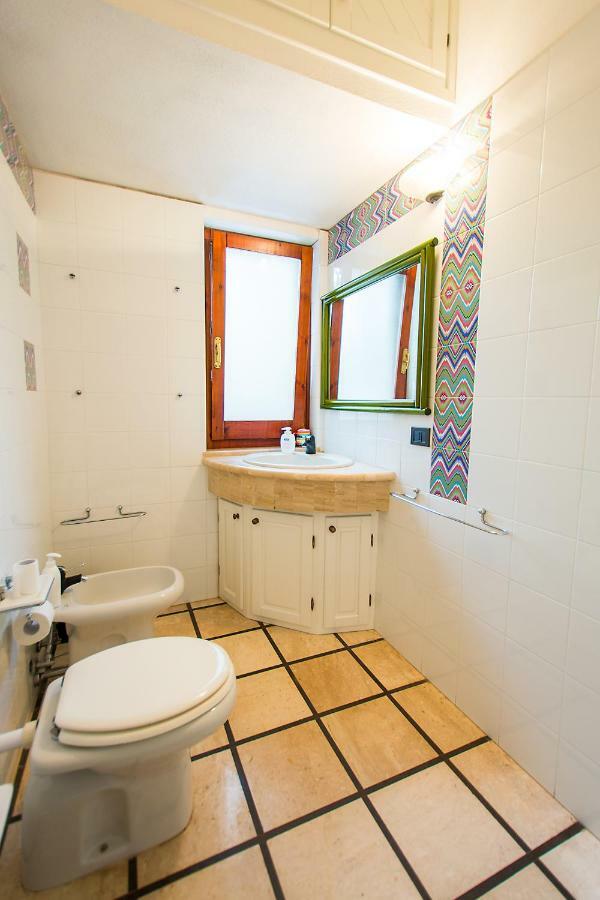 Casa Vacanze Rosa Maria Orosei Exteriör bild